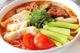 Bun Ca (Noodle Soup with Fish)